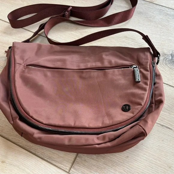 lululemon athletica Crossbody Bag in Brown - Picture 1 of 4